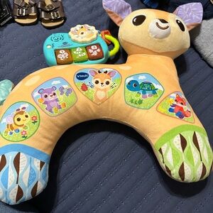 V tech musical Orange Giraffe Plush Activity Pillow for Kids